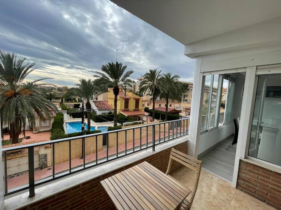 Nice Apartment Near The Sea Torrevieja Kültér fotó